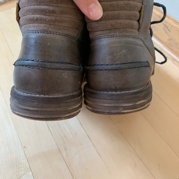 bullboxer diever cap toe chukka boot grey